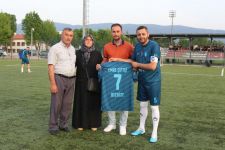 "Biz Bize Futbol Takımı, Emre Çifci'yi Unutmadı: