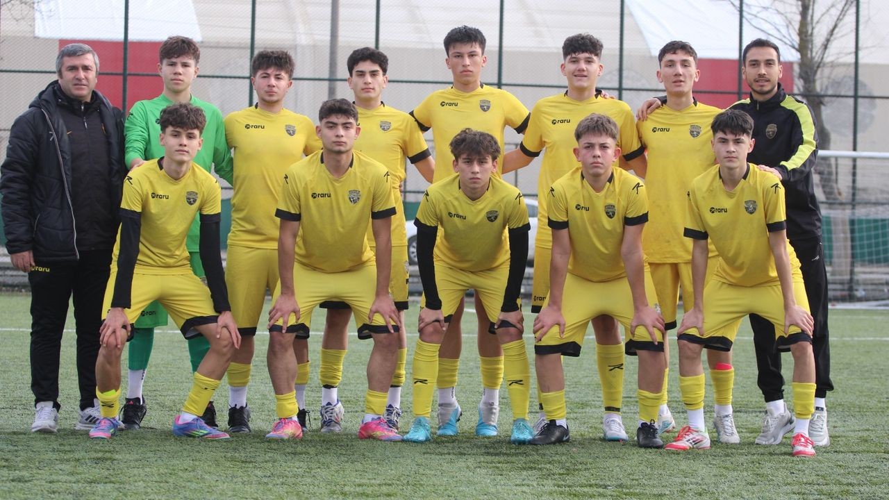 Lider Soysalspor’dan Play-Off’ta Gövde Gösterisi: 6-0 Lider Soysalspor’dan Play-Off’ta Gövde Gösterisi: 6-0