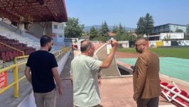 Stadyumda geri sayım başladı Başkan Bayrak, çalışmaları inceledi