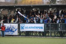 Umut Oto İnşaat Aladağspor, En Yakın Rakibini Devirdi