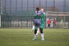 U17 Kızlar’da Derbi Liderin Oldu